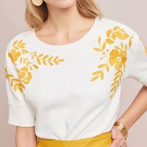 (JAMIE) - 55. Anthropologie Maeve Vineland White Yellow Embroidered Sweatshirt